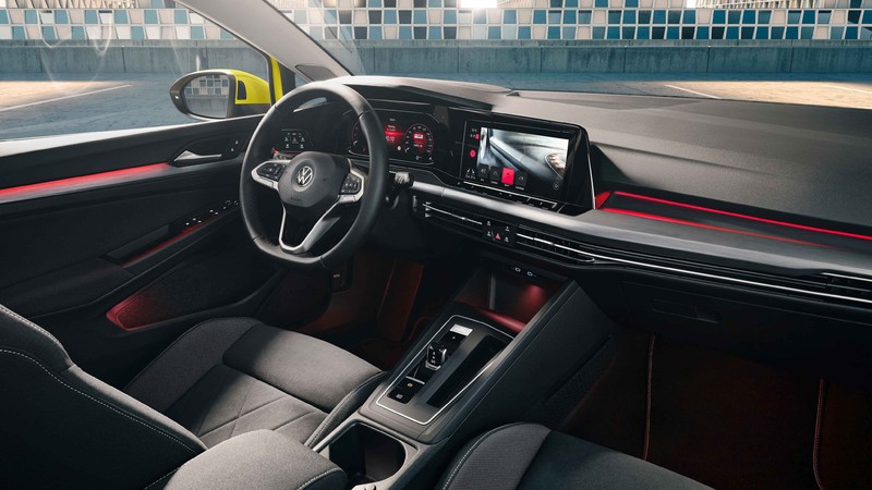 哭哭《Volkswagen Golf》標準版美國停售!未斷根?仍有八代《Golf R》《Golf GTI》最後二柱香! 哭哭《Volkswagen Golf》標準版美國停售!未斷根?仍有八代《Golf R》《Golf GTI》最後二柱香!