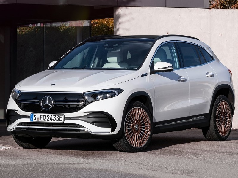 與燃油車共享平台的純電《M-Benz EQA》會犧牲了些什麼? 與燃油車共享平台的純電《M-Benz EQA》會犧牲了些什麼?