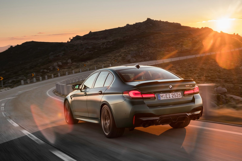 最帥最凶悍《BMW M5 CS》全球首發!車重削減70kg 首見四座配置 0~100km/h僅需3秒! 最帥最凶悍《BMW M5 CS》全球首發!車重削減70kg 首見四座配置 0~100km/h僅需3秒!