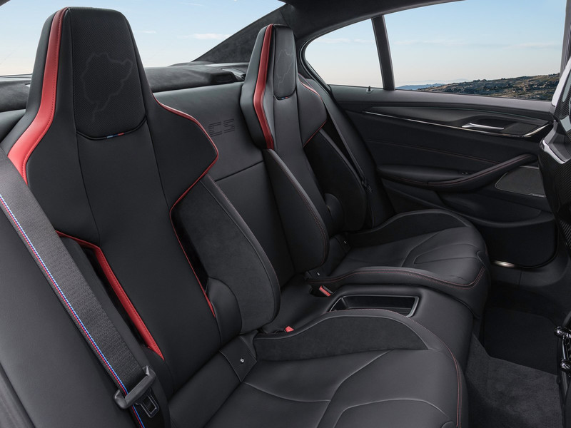 最帥最凶悍《BMW M5 CS》全球首發!車重削減70kg 首見四座配置 0~100km/h僅需3秒! 最帥最凶悍《BMW M5 CS》全球首發!車重削減70kg 首見四座配置 0~100km/h僅需3秒!