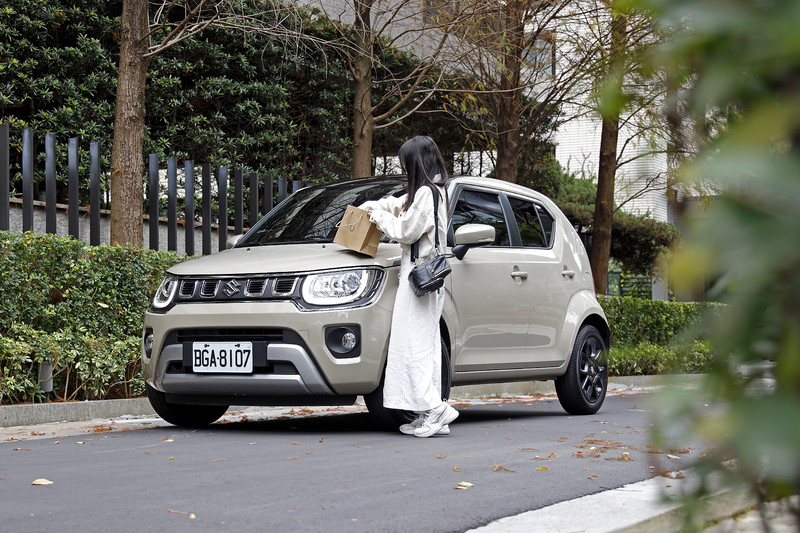 都會生活的秘密武器 SUZUKI THE NEW IGNIS守護妳的時尚與日常 都會生活的秘密武器 SUZUKI THE NEW IGNIS守護妳的時尚與日常