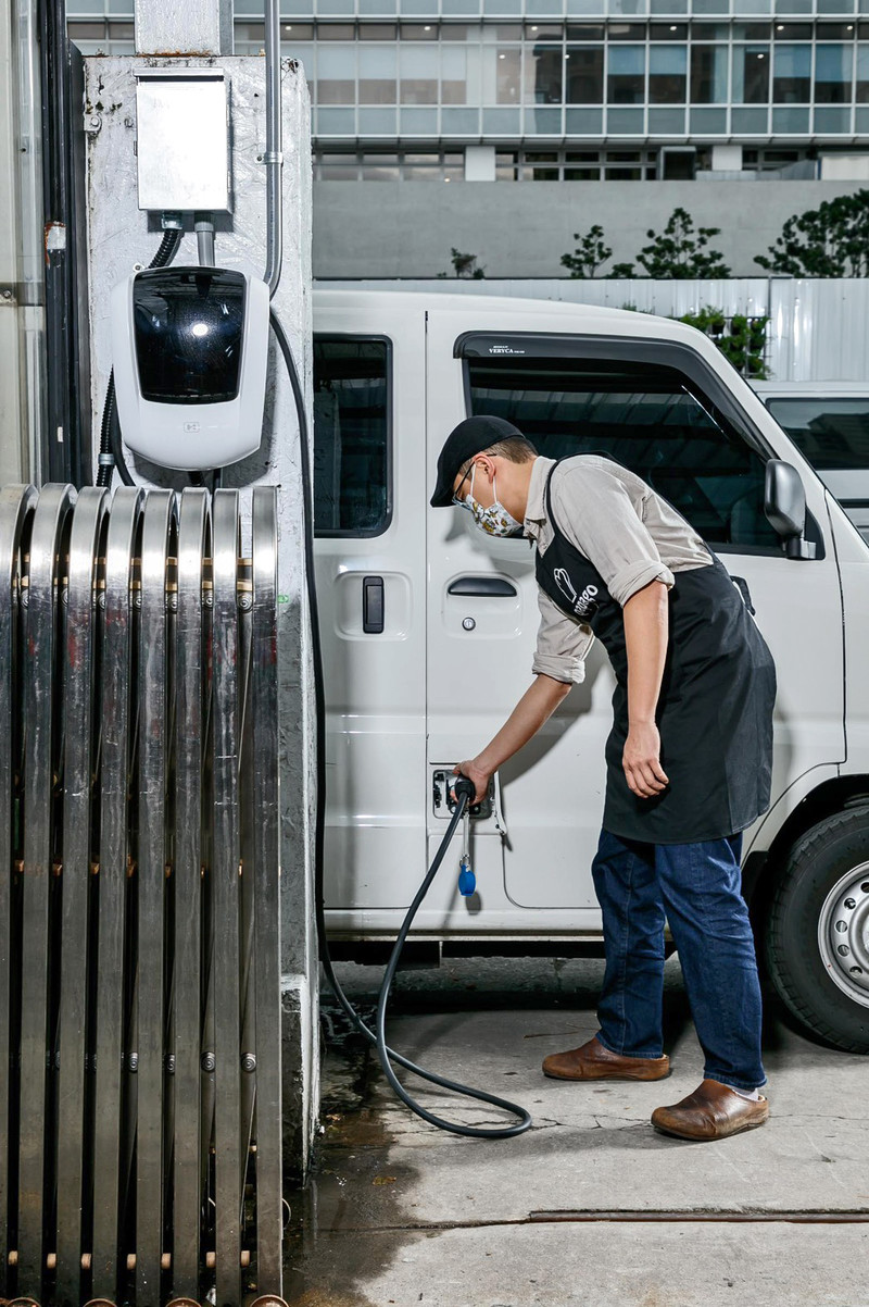 電動貨車解決送餐過程引擎怠速污染《e-VERYCA》加入美食外送行列 電動貨車解決送餐過程引擎怠速污染《e-VERYCA》加入美食外送行列