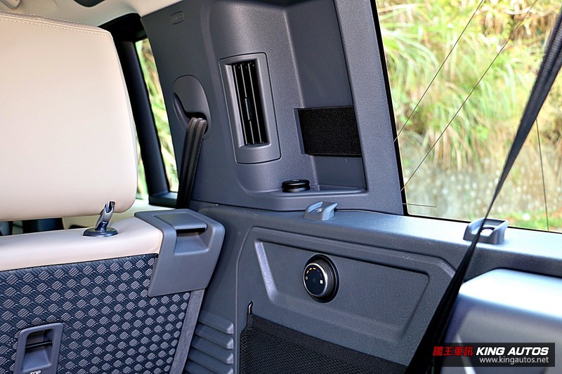 全新《Land Rover Defender 110 P300 HSE》試駕︱除了飛天遁地 幾乎無所不能! 全新《Land Rover Defender 110 P300 HSE》試駕︱除了飛天遁地 幾乎無所不能!