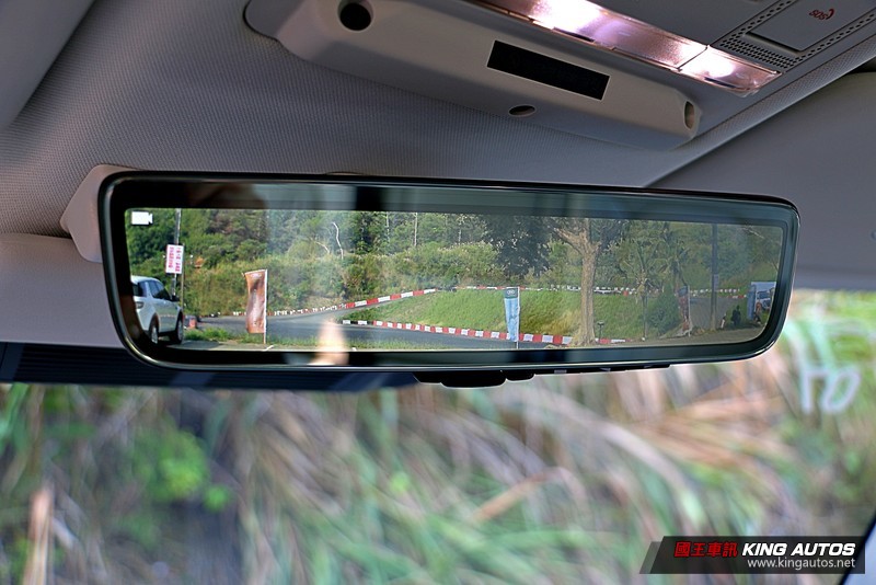 全新《Land Rover Defender 110 P300 HSE》試駕︱除了飛天遁地 幾乎無所不能! 全新《Land Rover Defender 110 P300 HSE》試駕︱除了飛天遁地 幾乎無所不能!