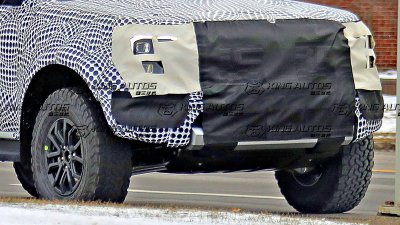 Ranger越野性能版現身?!下一代《Ford Ranger Raptor》首度捕獲 Ranger越野性能版現身?!下一代《Ford Ranger Raptor》首度捕獲