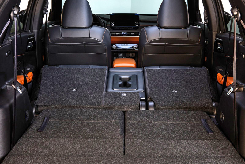 大改款《Mitsubishi Outlander》北美首發|智慧型ACC+車道維持+精緻內裝 大改款《Mitsubishi Outlander》北美首發|智慧型ACC+車道維持+精緻內裝