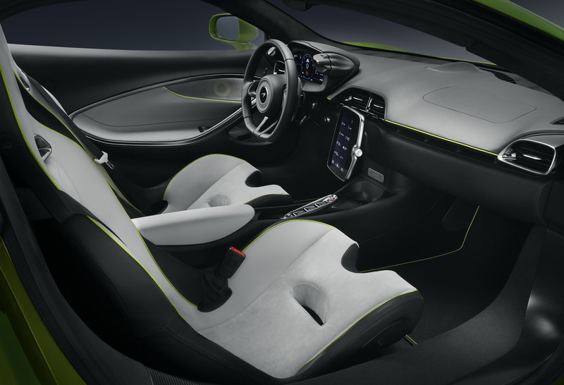 《McLaren》發表高性能油電超跑《Artura》 堅持輕量化後驅設定、綜效680匹純電可開30公里