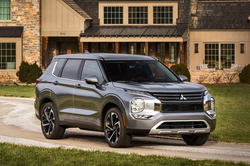 大改款《Mitsubishi Outlander》北美首發|智慧型ACC+車道維持+精緻內裝 大改款《Mitsubishi Outlander》北美首發|智慧型ACC+車道維持+精緻內裝