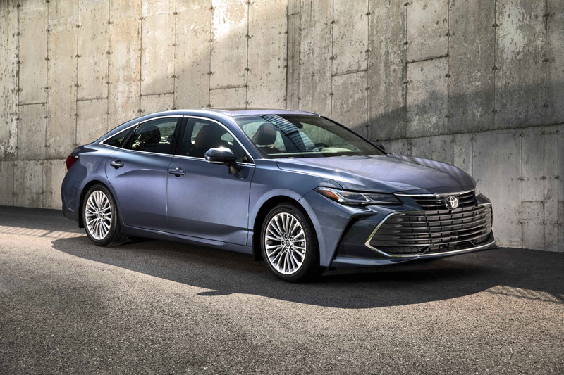 快背就是要帥!全新《Kia K8》和《Audi A7》您選哪一台? 快背就是要帥!全新《Kia K8》和《Audi A7》您選哪一台?