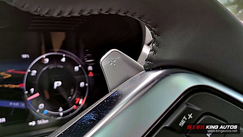 《Jaguar F-Type P300 R-Dynamic》小改款試駕︱更銳利動感的豹力美學! 《Jaguar F-Type P300 R-Dynamic》小改款試駕︱更銳利動感的豹力美學!