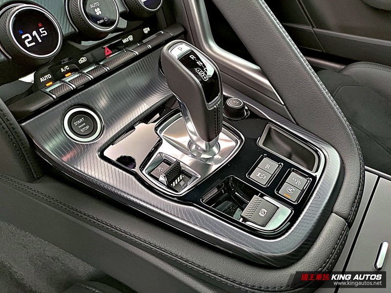《Jaguar F-Type P300 R-Dynamic》小改款試駕︱更銳利動感的豹力美學! 《Jaguar F-Type P300 R-Dynamic》小改款試駕︱更銳利動感的豹力美學!