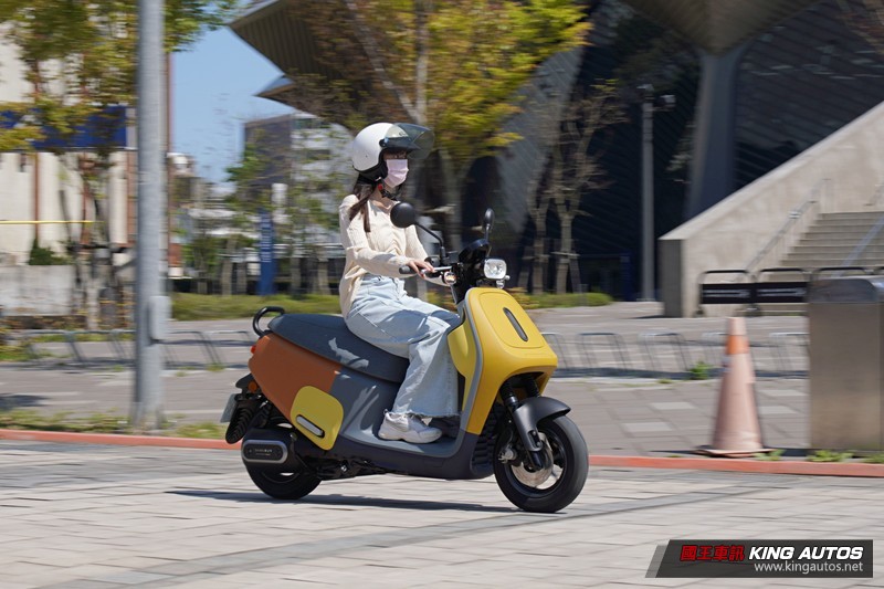 小公主上路| 四合一的平民電動車《Gogoro VIVA MIX》滿足善變又任性的妳 小公主上路| 四合一的平民電動車《Gogoro VIVA MIX》滿足善變又任性的妳
