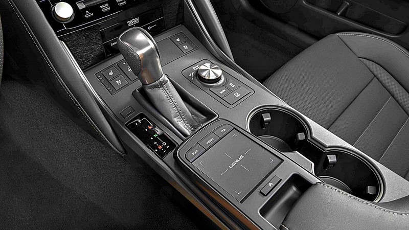 《Lexus IS 500 F Sport Performance》性能二哥先上陣!但仍非過往《IS F》旗艦定位 《Lexus IS 500 F Sport Performance》性能二哥先上陣!但仍非過往《IS F》旗艦定位