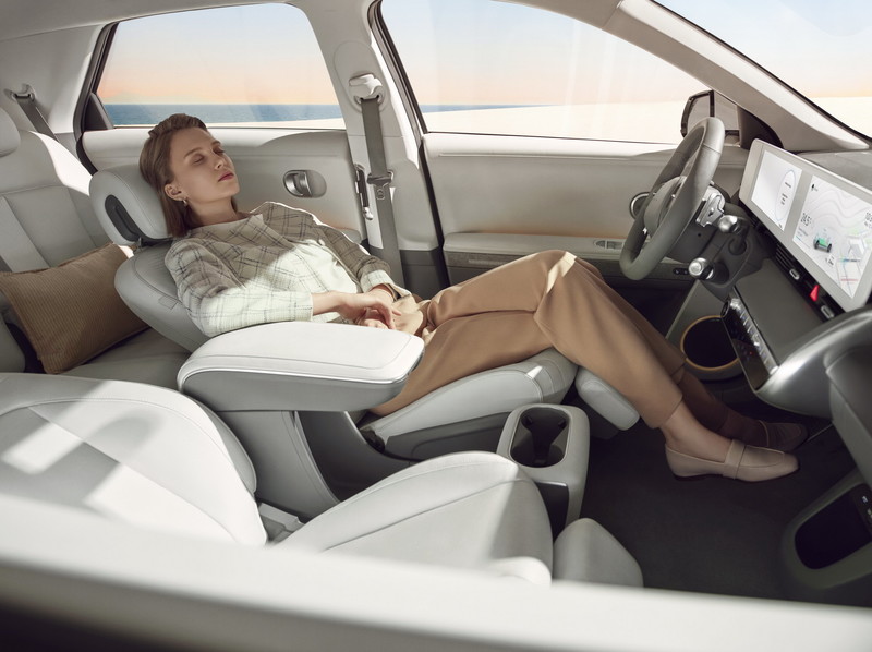 別再小看韓國造車實力!《Hyundai》發表全新電動跨界休旅《Ioniq 5》 別再小看韓國造車實力!《Hyundai》發表全新電動跨界休旅《Ioniq 5》