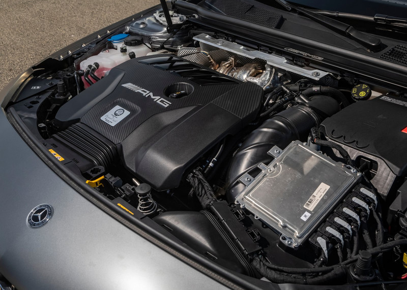 新世代《Mercedes-AMG C 63 Estate》雪地出沒 可能比《BMW M3 Touring》早一步發表? 新世代《Mercedes-AMG C 63 Estate》雪地出沒 可能比《BMW M3 Touring》早一步發表?