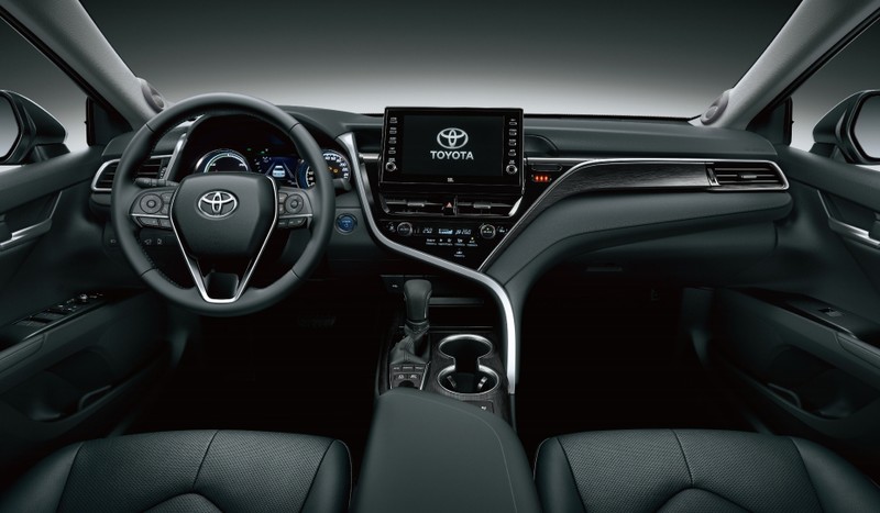下殺百萬內!小改款 《Toyota Camry》新增2.0升汽油引擎 全速域ACC 92.9萬元起 下殺百萬內!小改款 《Toyota Camry》新增2.0升汽油引擎 全速域ACC 92.9萬元起