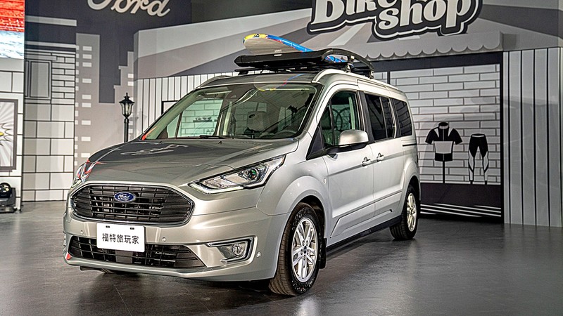 104.8萬元起! 《Ford Tourneo Connect》進口7人座旅玩家 全車系標配ACC上市 104.8萬元起! 《Ford Tourneo Connect》進口7人座旅玩家 全車系標配ACC上市