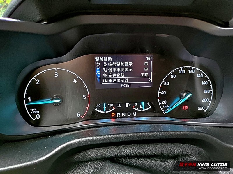 《Ford Tourneo Connect》玩咖版試駕︱獨樂樂也可、眾樂樂也行,還有完善安全配備! 《Ford Tourneo Connect》玩咖版試駕︱獨樂樂也可、眾樂樂也行,還有完善安全配備!