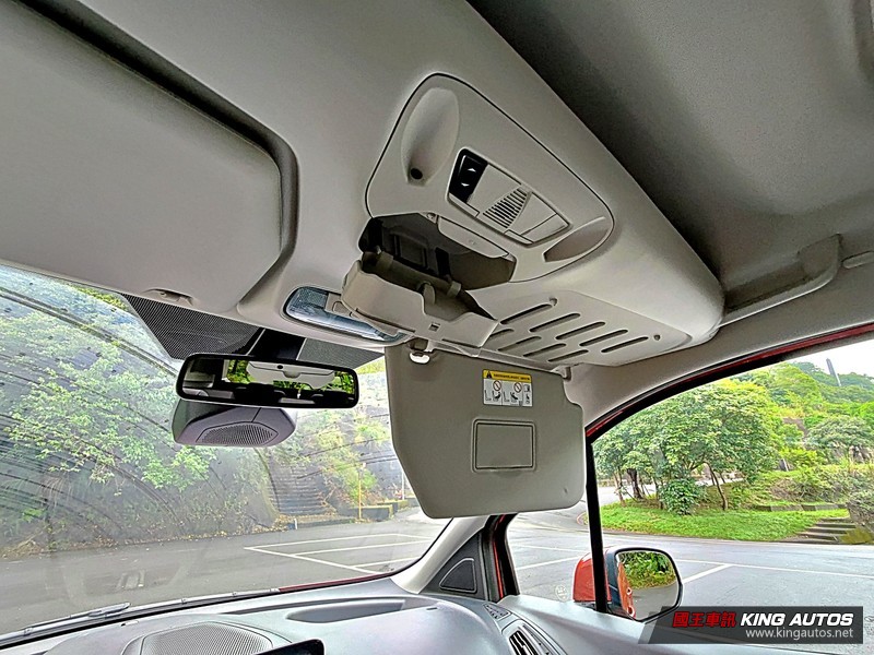 《Ford Tourneo Connect》玩咖版試駕︱獨樂樂也可、眾樂樂也行,還有完善安全配備! 《Ford Tourneo Connect》玩咖版試駕︱獨樂樂也可、眾樂樂也行,還有完善安全配備!
