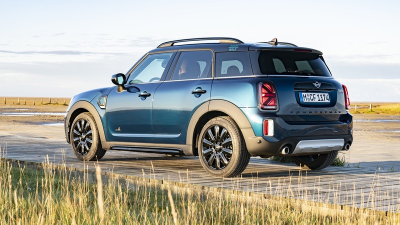 情人節座車浪漫首選！限量木棧海灣藍《Mini Countryman Boardwalk Edition》205萬登場