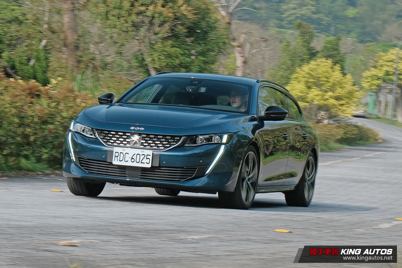 國王駕道︱除了顏值高、有內涵 《Peugeot 508 SW》還有哪些難以抗拒的魅力? 國王駕道︱除了顏值高、有內涵 《Peugeot 508 SW》還有哪些難以抗拒的魅力?