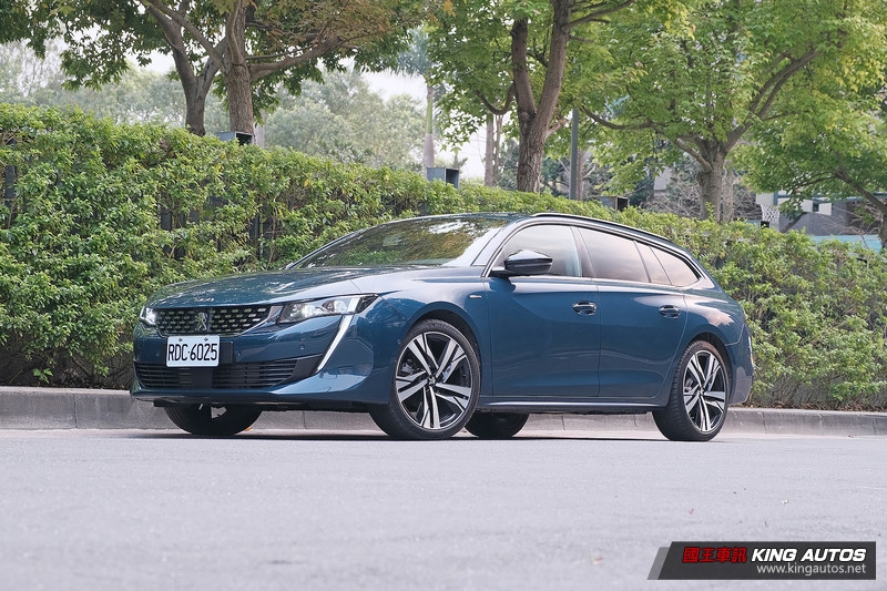 國王駕道︱除了顏值高、有內涵 《Peugeot 508 SW》還有哪些難以抗拒的魅力? 國王駕道︱除了顏值高、有內涵 《Peugeot 508 SW》還有哪些難以抗拒的魅力?