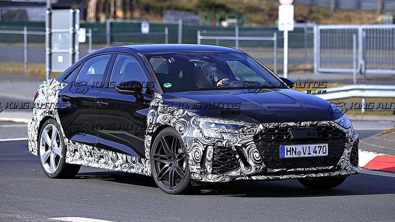 最大馬力420匹起跳?!《Audi RS3》性能旗艦 4/5門雙車型同時現身 最大馬力420匹起跳?!《Audi RS3》性能旗艦 4/5門雙車型同時現身