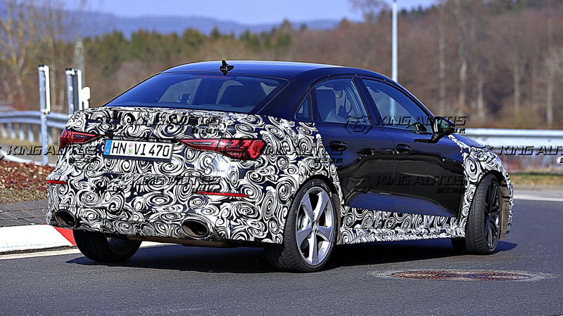 最大馬力420匹起跳?!《Audi RS3》性能旗艦 4/5門雙車型同時現身 最大馬力420匹起跳?!《Audi RS3》性能旗艦 4/5門雙車型同時現身