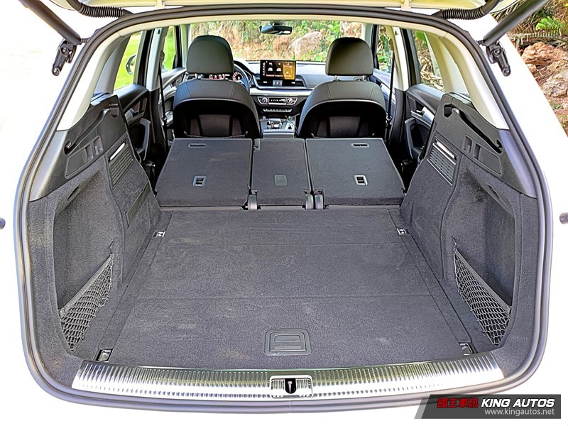 《Audi Q5 45 TFSI quattro Edition One》小改款試駕︱搶眼又安全的科技型男! 《Audi Q5 45 TFSI quattro Edition One》小改款試駕︱搶眼又安全的科技型男!