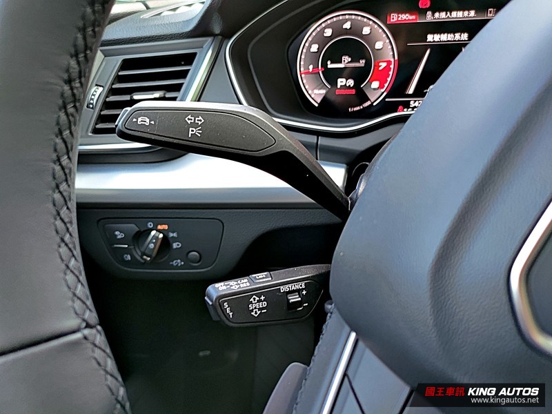 《Audi Q5 45 TFSI quattro Edition One》小改款試駕︱搶眼又安全的科技型男! 《Audi Q5 45 TFSI quattro Edition One》小改款試駕︱搶眼又安全的科技型男!