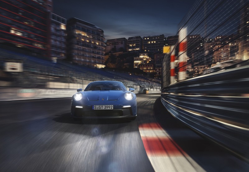 台幣899萬《Porsche 911 GT3》在台超值上市|高轉精髓 聲浪澎湃 樂趣十足 台幣899萬《Porsche 911 GT3》在台超值上市|高轉精髓 聲浪澎湃 樂趣十足
