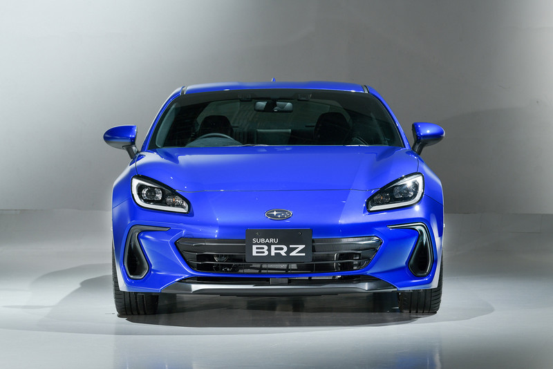 只有車頭不一樣?大改款《Toyota GR 86》與《Subaru BRZ》同步登場 預計今年第四季導入台灣 只有車頭不一樣?大改款《Toyota GR 86》與《Subaru BRZ》同步登場 預計今年第四季導入台灣