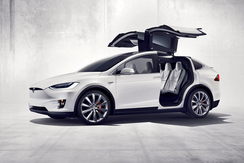 2021年3月《進口豪華品牌銷售排行》《M-Benz GLC》重返寶座《Tesla Model 3》白色內裝 深得民心 2021年3月《進口豪華品牌銷售排行》《M-Benz GLC》重返寶座《Tesla Model 3》白色內裝 深得民心