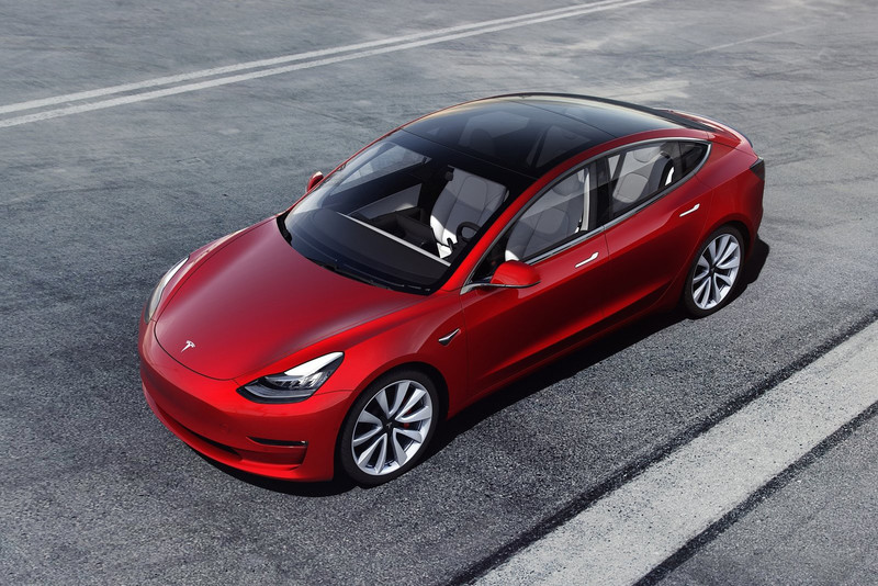 2021年3月《進口豪華品牌銷售排行》《M-Benz GLC》重返寶座《Tesla Model 3》白色內裝 深得民心 2021年3月《進口豪華品牌銷售排行》《M-Benz GLC》重返寶座《Tesla Model 3》白色內裝 深得民心