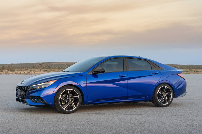 《Honda Civic》會不會導入台灣?大改款《Hyundai Elantra》告吹!國產房車在台灣還有希望? 《Honda Civic》會不會導入台灣?大改款《Hyundai Elantra》告吹!國產房車在台灣還有希望?