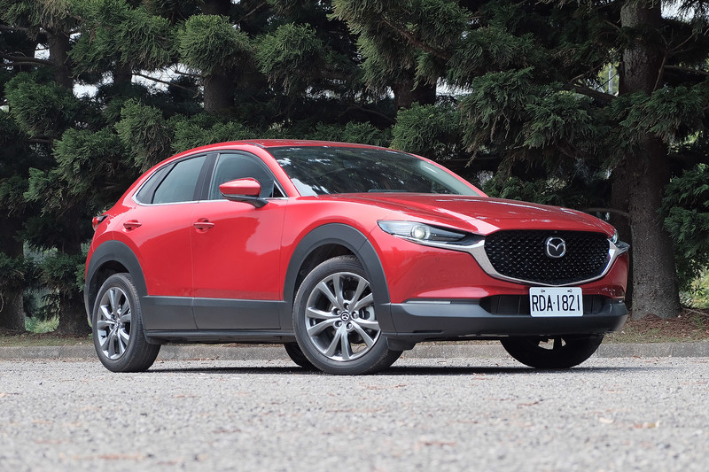 掀背帥還是跨界好?五門MAZDA3跟CX-30之間究竟怎麼選? 掀背帥還是跨界好?五門MAZDA3跟CX-30之間究竟怎麼選?