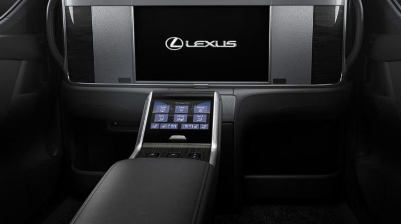 售價高達790萬元!《Lexus LM》登陸馬來西亞 內建26吋螢幕、可與駕駛座分離的玻璃隔屏 售價高達790萬元!《Lexus LM》登陸馬來西亞 內建26吋螢幕、可與駕駛座分離的玻璃隔屏