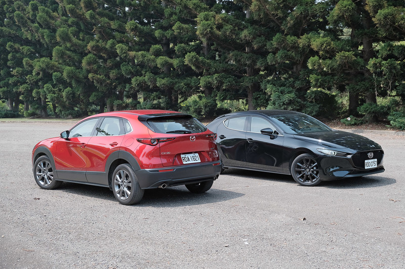 掀背帥還是跨界好?五門MAZDA3跟CX-30之間究竟怎麼選? 掀背帥還是跨界好?五門MAZDA3跟CX-30之間究竟怎麼選?