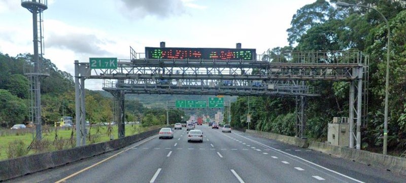 專門拍你開車用手機!澳洲將設專屬攝影系統鎖定「開車低頭族」 罰金破台幣1萬元 台灣有法難罰? 專門拍你開車用手機!澳洲將設專屬攝影系統鎖定「開車低頭族」 罰金破台幣1萬元 台灣有法難罰?