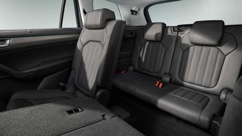 小改款《Škoda Kodiaq》正式亮相!RS車型首搭2.0 TSI馬力上看245匹 內外裝跟著大升級 小改款《Škoda Kodiaq》正式亮相!RS車型首搭2.0 TSI馬力上看245匹 內外裝跟著大升級