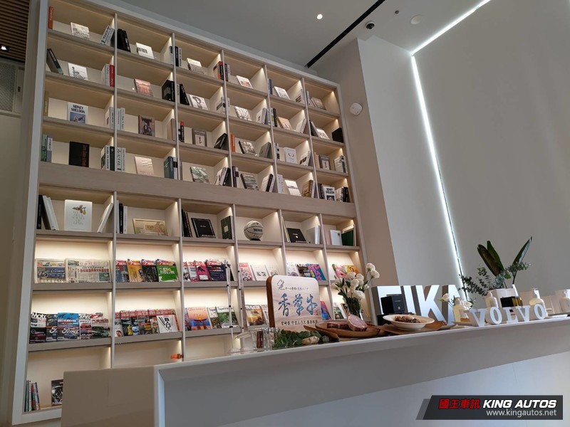 《Volvo》展間攜手頂級品牌回饋車主|胡同燒肉、藍帶主廚甜點、全天然香氛沐浴、暢銷書籍閱讀 《Volvo》展間攜手頂級品牌回饋車主|胡同燒肉、藍帶主廚甜點、全天然香氛沐浴、暢銷書籍閱讀