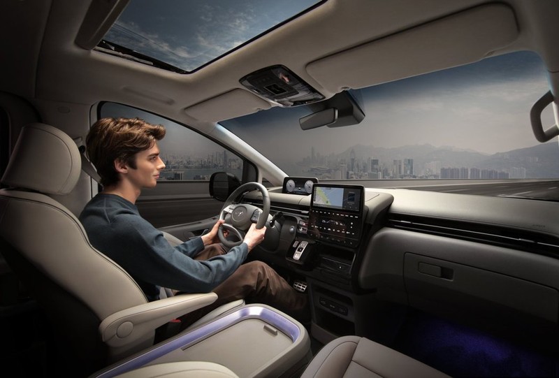 《Hyundai Staria》預計年底台灣見|首創全景式車窗 最多可乘載11人 《Hyundai Staria》預計年底台灣見|首創全景式車窗 最多可乘載11人