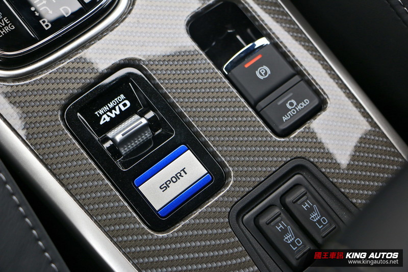 平均油耗52.4km/L《Mitsubishi Outlander PHEV》最大特色還是寧靜舒適、起步暢快 平均油耗52.4km/L《Mitsubishi Outlander PHEV》最大特色還是寧靜舒適、起步暢快