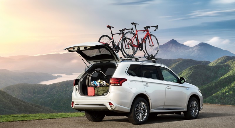 0-100km/h僅6秒+續航力1300km《Toyota RAV4 PHV》導入有望?能將《Outlander PHEV》直接打 0-100km/h僅6秒+續航力1300km《Toyota RAV4 PHV》導入有望?能將《Outlander PHEV》直接打