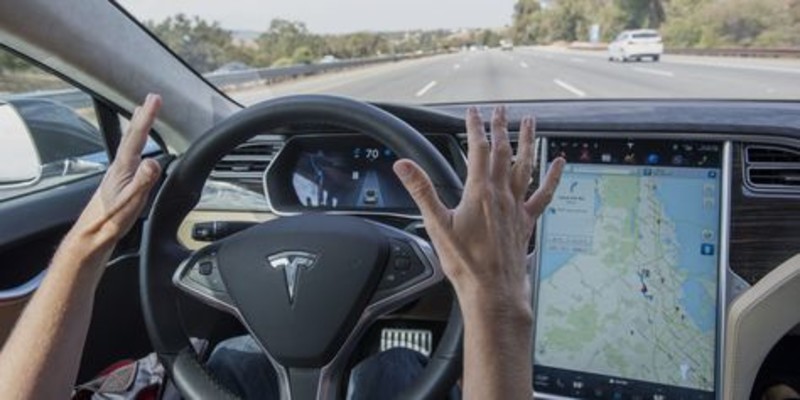 自動駕駛面臨的7大挑戰|從無人駕駛的《Tesla》死亡車禍探討,你能夠接受這項技術嗎? 自動駕駛面臨的7大挑戰|從無人駕駛的《Tesla》死亡車禍探討,你能夠接受這項技術嗎?