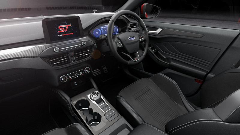 這次不出手排版!售價134.7萬元《Ford Focus ST-3》內裝配備升級 預計第四季進攻澳洲市場 這次不出手排版!售價134.7萬元《Ford Focus ST-3》內裝配備升級 預計第四季進攻澳洲市場