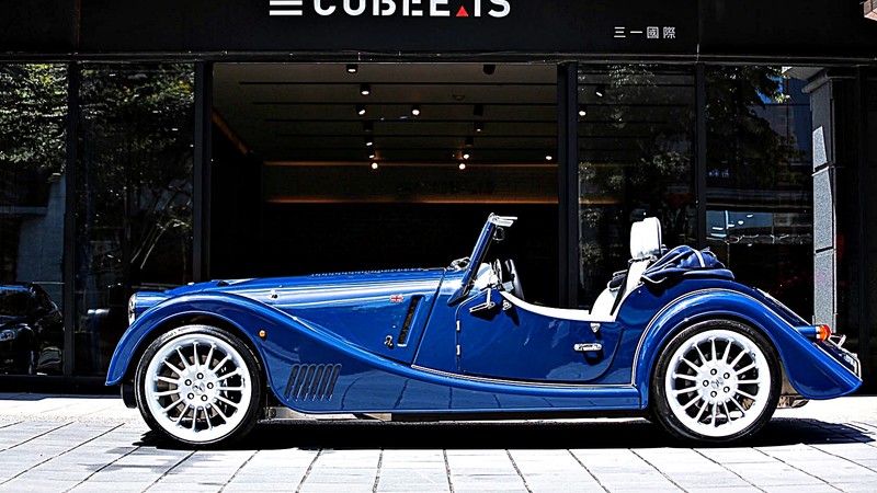 618萬元起買英國手工古典跑車！《Morgan Plus Six》國內上市