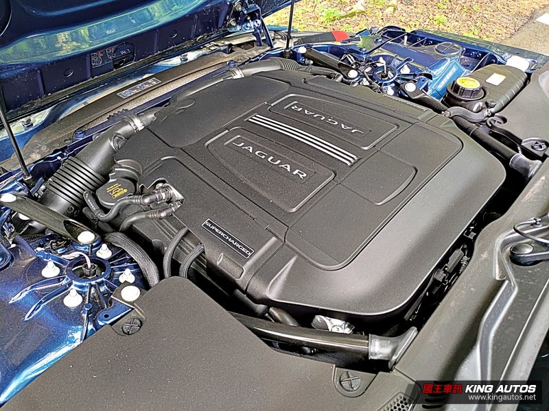 《Jaguar F-Type P450 R-Dynamic》小改款試駕︱渾厚嘶吼的5.0升V8豹力美學! 《Jaguar F-Type P450 R-Dynamic》小改款試駕︱渾厚嘶吼的5.0升V8豹力美學!