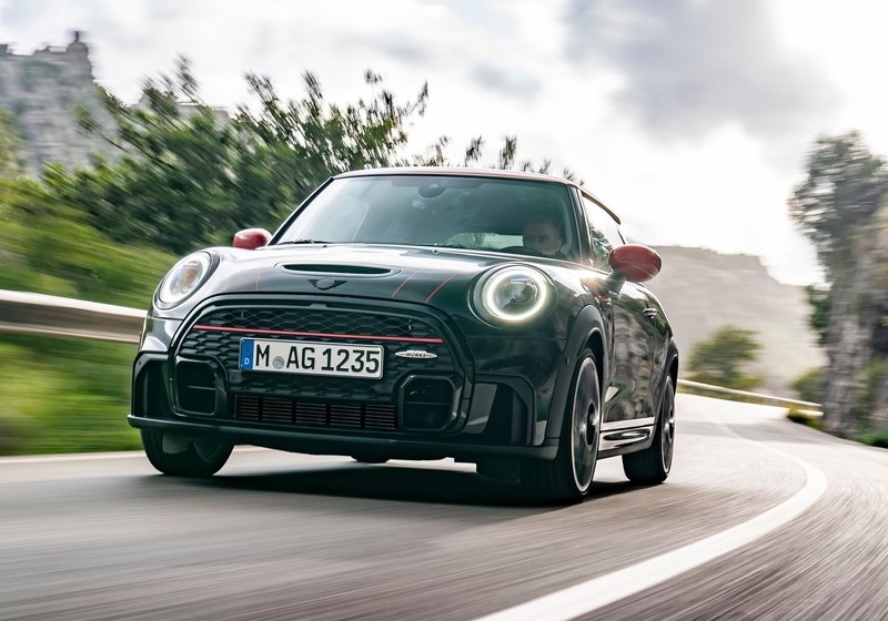 小改款《Mini John Cooper Works》改很大但輸出不變 敞篷車型更熱情但無緣導入