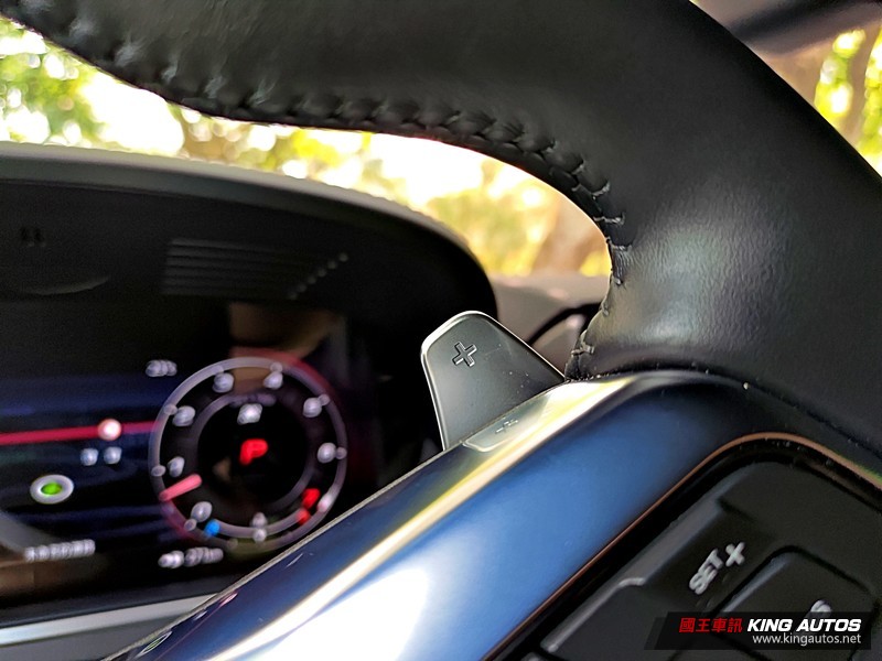 《Jaguar F-Type P450 R-Dynamic》小改款試駕︱渾厚嘶吼的5.0升V8豹力美學! 《Jaguar F-Type P450 R-Dynamic》小改款試駕︱渾厚嘶吼的5.0升V8豹力美學!